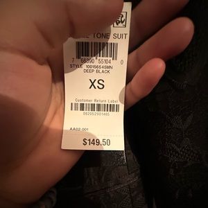 Brand new Black jacket with detailing XS